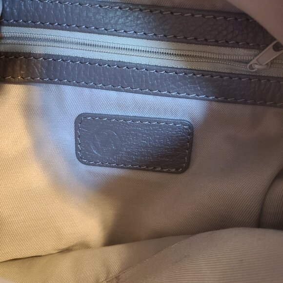 Valentina Grey Leather Backpack with Minimalist Design - Picture 10 of 11